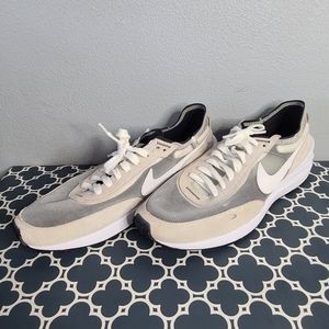 Nike Air Waffle One trainer